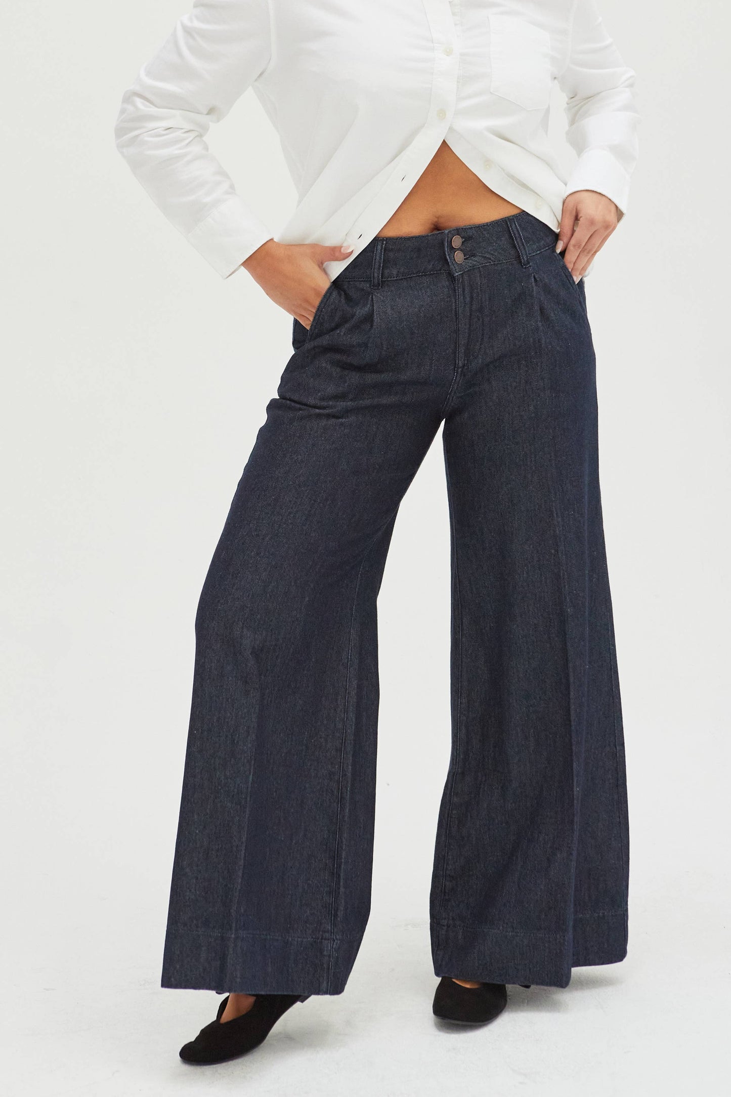 Dana Pleated Trouser Jean