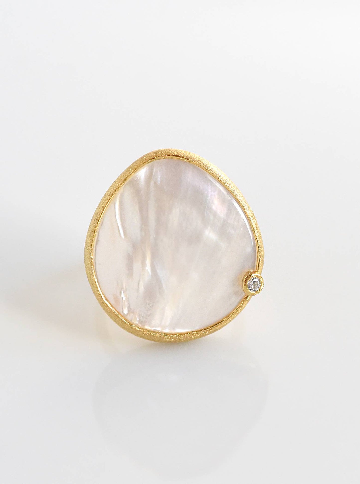 925 Mother of Pearl Ring