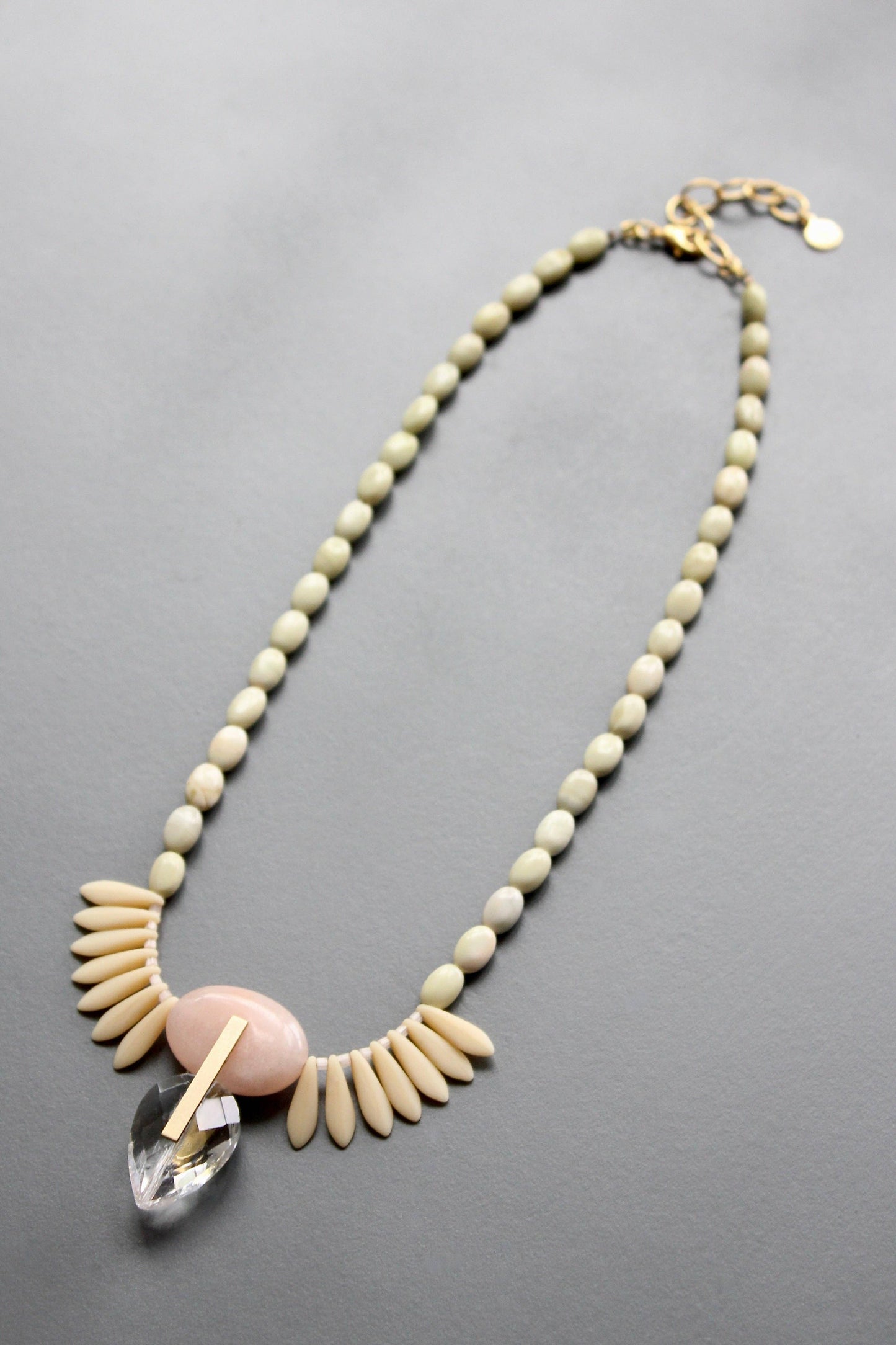 Serpentine, peach jade, and glass Artdeco necklace